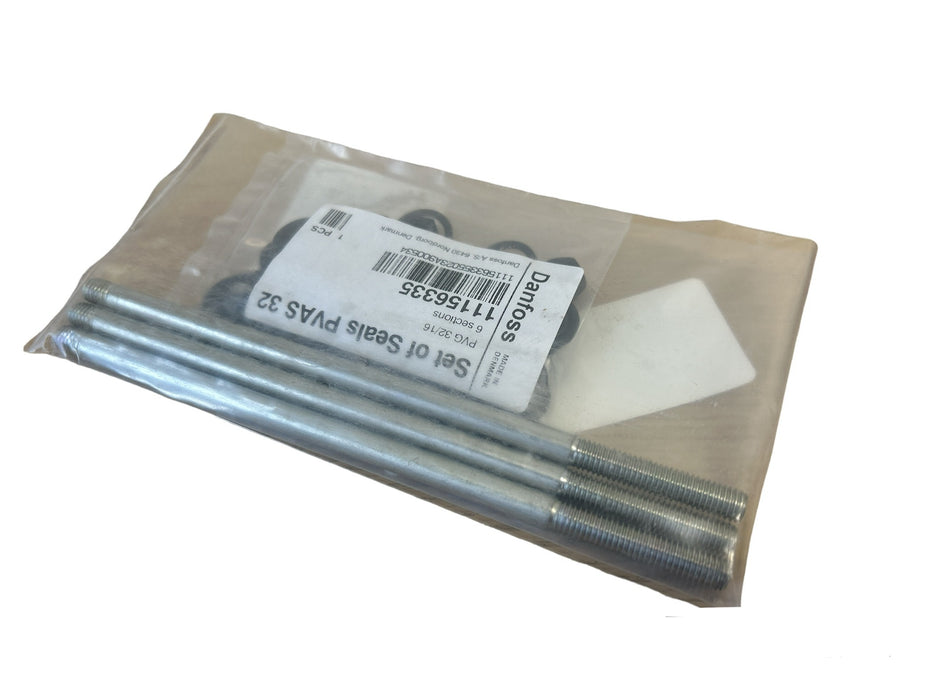 157B8002 BOLT KIT